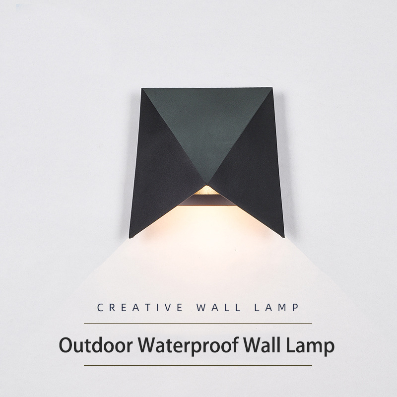 Lampada da parete impermeabile - Decor Lighting Cy recensione e prezzo